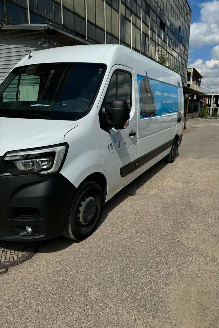 9e63dbc8-ac9a-46b4-ba36-c2c58ea754e1